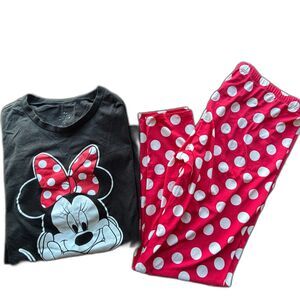Disney Minnie Mouse Graphic T-shirt with Polka Dot Leggings Plus Size 2X